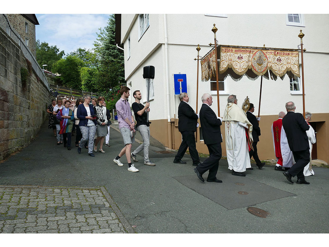 Bittprozession am Pfingstmontag (Foto: Karl-Franz Thiede)